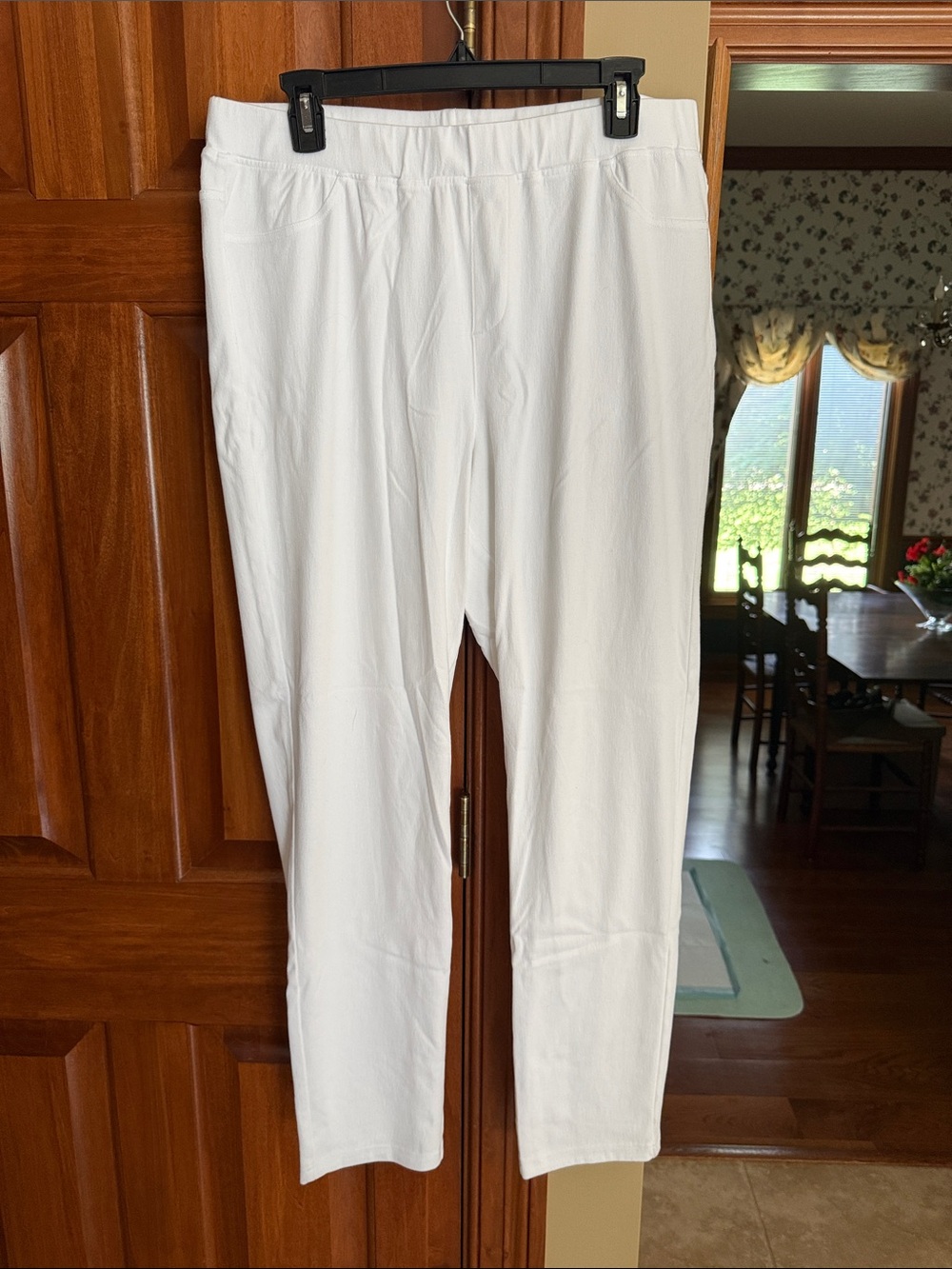 Appleseed's White Stretch Pull-On Pants